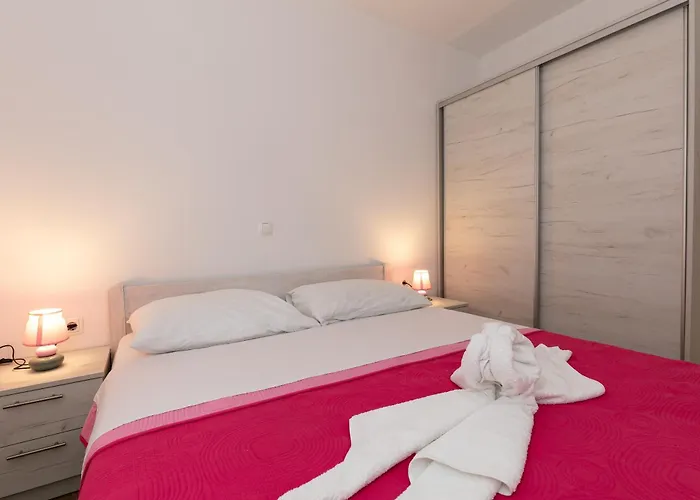 Κάμπινγκ Camp Lana With Pool *